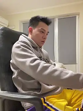 latava online show from November 28, 2025, 4:20 pm