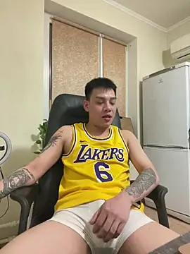 latava online show from January 6, 2026, 7:17 pm