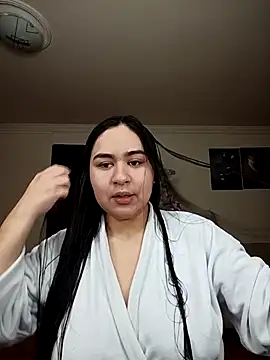 Mia belmontt online show from December 2, 2025, 5:19 pm