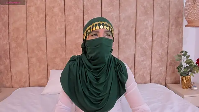 Snapshot of _alishaa_c chatting on October 26, 2025, 1:22 am alishaa c online show from October 26, 2025, 1:22 am