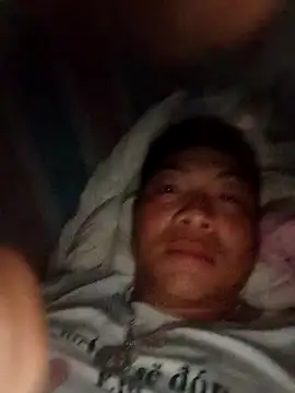 Snapshot of -CHOI-83 chatting on October 15, 2025, 10:54 pm -CHOI-83 online show from October 15, 2025, 10:54 pm