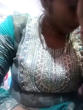 Priyanka hot54 online show from October 22, 2025, 5:13 pm