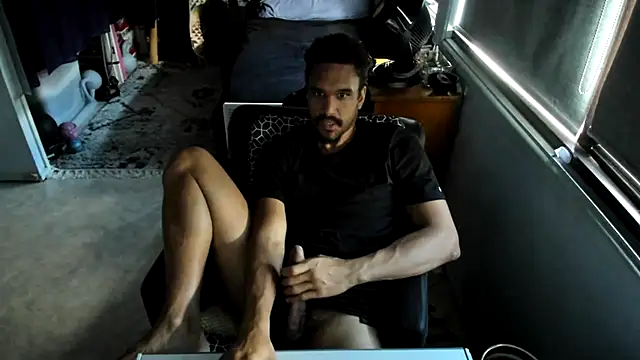 CassiusJohnson online show from October 13, 2025, 4:23 am