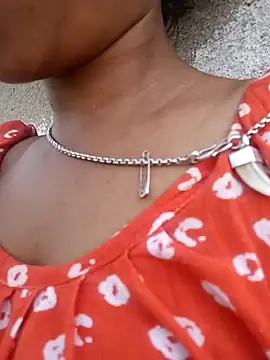 Hotty-romi3 online show from October 20, 2025, 2:56 am