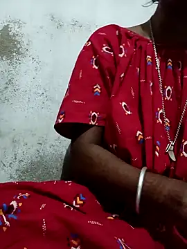 Hotty-romi3 online show from October 20, 2025, 3:01 pm