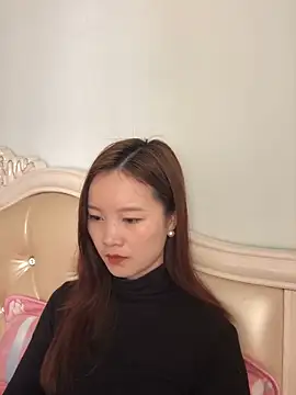 Snapshot of Mile-m chatting on January 17, 2026, 2:16 am Mile-m online show from January 17, 2026, 2:16 am