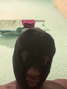 Snapshot of Dark_vains chatting on November 8, 2025, 10:19 pm Dark vains online show from November 8, 2025, 10:19 pm