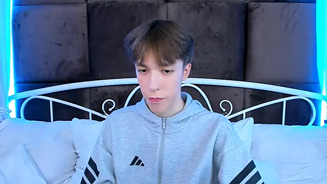 MarkBranston online show from November 9, 2025, 10:57 am