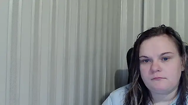 HarmonyKarera online show from November 4, 2025, 8:57 am