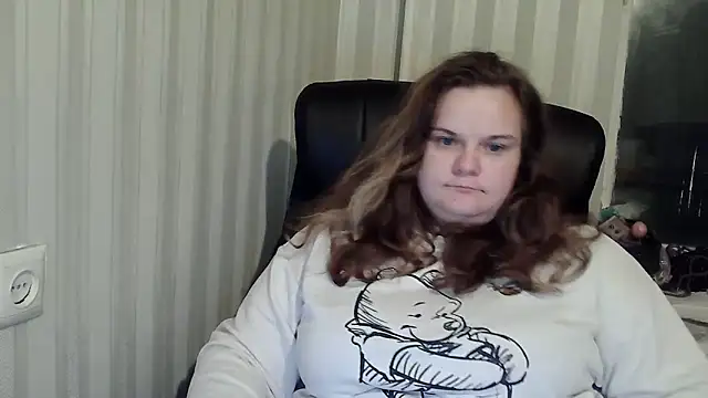 HarmonyKarera online show from November 5, 2025, 3:01 pm