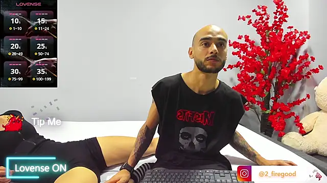 2 fire online show from November 27, 2025, 8:11 pm