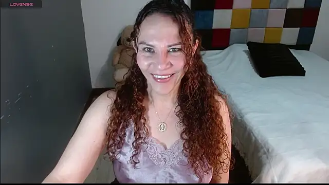 Miavelvett- online show from October 16, 2025, 2:12 am