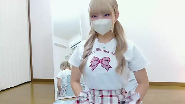 Snapshot of Rinka_Icup_xx chatting on October 27, 2025, 11:03 am Rinka Icup xx online show from October 27, 2025, 11:03 am