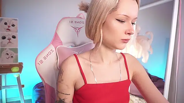 Celeste eyes0n online show from October 27, 2025, 8:35 pm