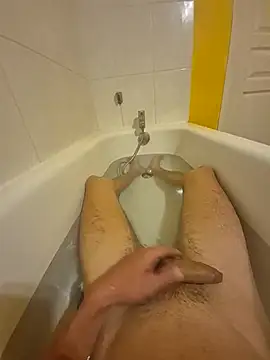 lovefeet84 online show from October 3, 2025, 3:42 pm