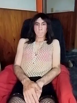 Snapshot of PaulaCrossdresser chatting on October 12, 2025, 12:20 am PaulaCrossdresser online show from October 12, 2025, 12:20 am