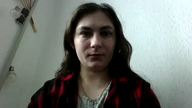 Twolatte1520 online show from March 18, 2026, 9:34 am