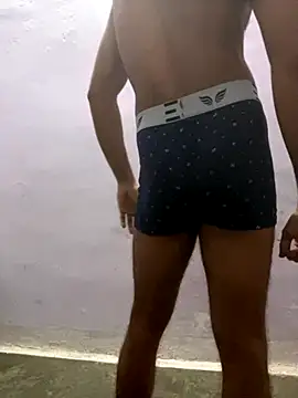 OooYessboyy online show from October 4, 2025, 5:27 am