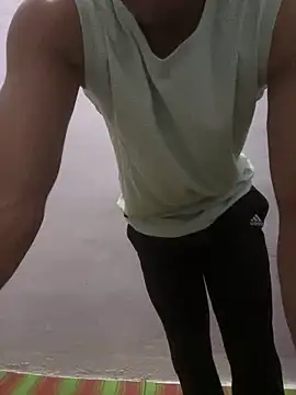 OooYessboyy online show from November 13, 2025, 6:07 pm