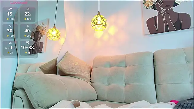 Lia Jhonson  online show from October 31, 2025, 11:50 pm