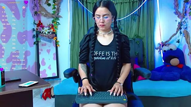 Snapshot of lucessita chatting on October 10, 2025, 2:10 am lucessita online show from October 10, 2025, 2:10 am