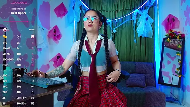 Snapshot of lucessita chatting on October 22, 2025, 2:34 am lucessita online show from October 22, 2025, 2:34 am