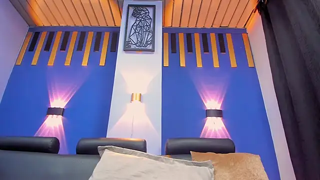 imsammytop online show from October 28, 2025, 11:14 am