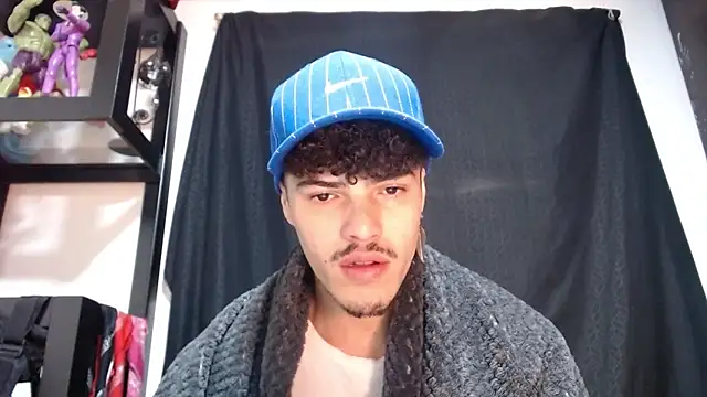 imsammytop online show from November 15, 2025, 9:39 am