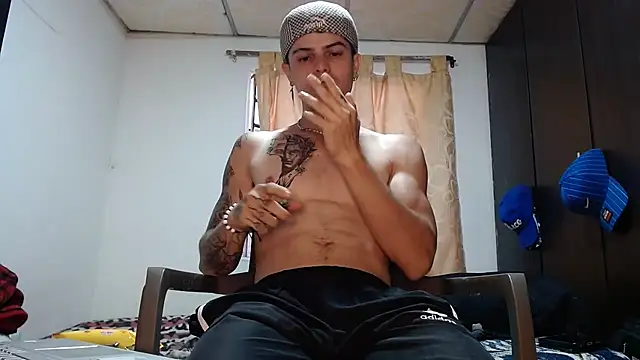 imsammytop online show from February 6, 2026, 10:24 pm