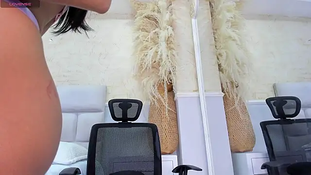 ScarletEvanss  online show from March 16, 2026, 11:25 am