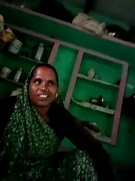 Snapshot of Janvi_tv chatting on October 5, 2025, 2:10 am Janvi tv online show from October 5, 2025, 2:10 am