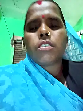 Snapshot of Janvi_tv chatting on October 29, 2025, 2:58 am Janvi tv online show from October 29, 2025, 2:58 am