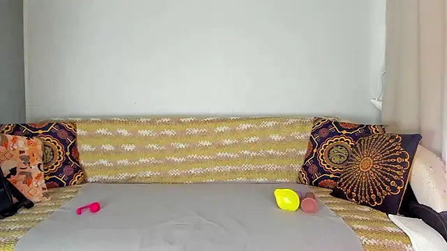 Amalia Mio online show from March 9, 2026, 8:51 am