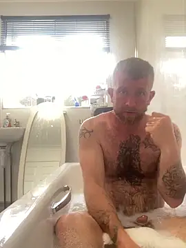 MrandMrsG25xx online show from April 8, 2026, 4:51 pm