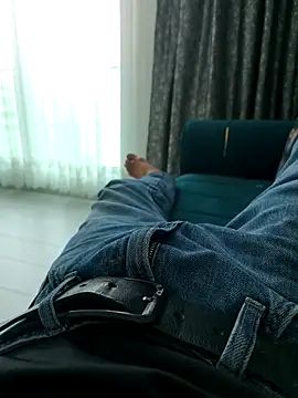 Snapshot of Sert_erkek21_ysm chatting on October 9, 2025, 2:37 pm Sert erkek21 ysm online show from October 9, 2025, 2:37 pm