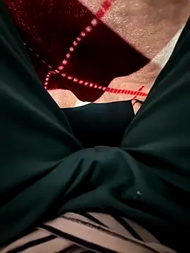 Snapshot of Sert_erkek21_ysm chatting on November 13, 2025, 7:13 pm Sert erkek21 ysm online show from November 13, 2025, 7:13 pm