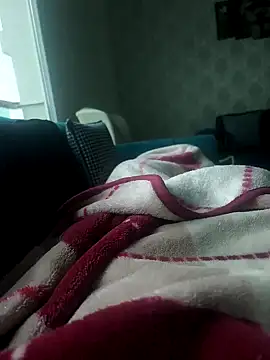 Snapshot of Sert_erkek21_ysm chatting on November 15, 2025, 2:13 pm Sert erkek21 ysm online show from November 15, 2025, 2:13 pm