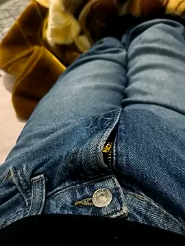 Snapshot of Sert_erkek21_ysm chatting on February 26, 2026, 10:31 pm Sert erkek21 ysm online show from February 26, 2026, 10:31 pm