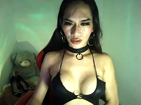 Savana Maison online show from November 11, 2025, 1:44 pm