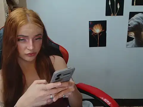Snapshot of Savana_Maison chatting on May 26, 2026, 9:27 am Savana Maison online show from May 26, 2026, 9:27 am