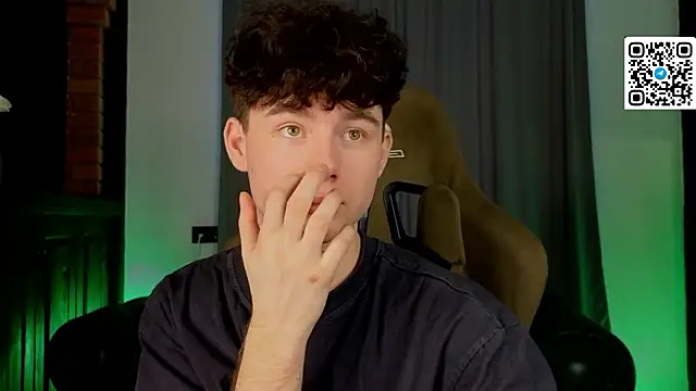 Cute Mike online show from March 18, 2026, 6:38 am