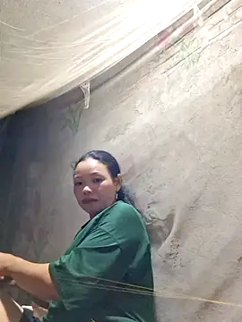 Snapshot of miomio-12 chatting on October 4, 2025, 1:09 pm miomio-12 online show from October 4, 2025, 1:09 pm