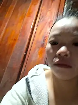 Snapshot of miomio-12 chatting on October 14, 2025, 9:04 pm miomio-12 online show from October 14, 2025, 9:04 pm