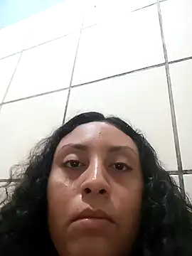 Snapshot of ZS_Oficial chatting on February 11, 2026, 2:27 am ZS Oficial online show from February 11, 2026, 2:27 am