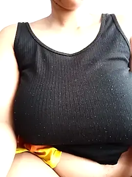 SexyVeexx online show from October 20, 2025, 8:37 am