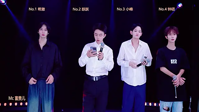 Snapshot of Boygayhouse chatting on October 10, 2025, 8:13 am Boygayhouse online show from October 10, 2025, 8:13 am