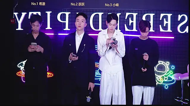 Snapshot of Boygayhouse chatting on October 18, 2025, 8:26 am Boygayhouse online show from October 18, 2025, 8:26 am