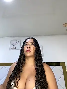 miss ashley1  online show from October 14, 2025, 11:44 am