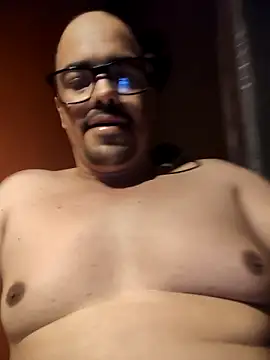 IncomingEssence478 online show from April 13, 2026, 3:12 am