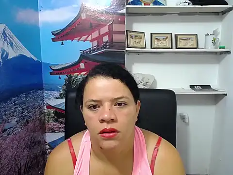 Biigg xxx online show from November 28, 2025, 1:47 pm